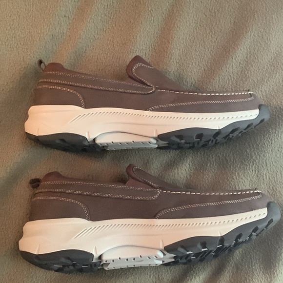 Cestfini Men’s slip on shoes. Arch support, orthotic. Faux leather. Size 11. Box - Picture 3 of 9